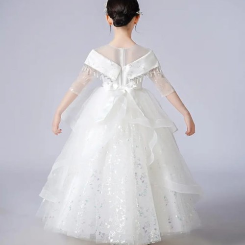 WHITE COMFY GOWN